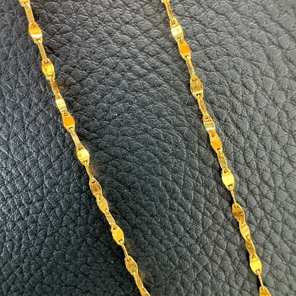 Kendra Scott Twisted Link Necklace - Picture 4 of 7